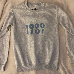 1989 (Taylor’s Version) Spotify Fans First Crewneck XS